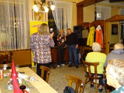 Geburtstag von Peter Zippo im GH Timo mit dem Dornbacher